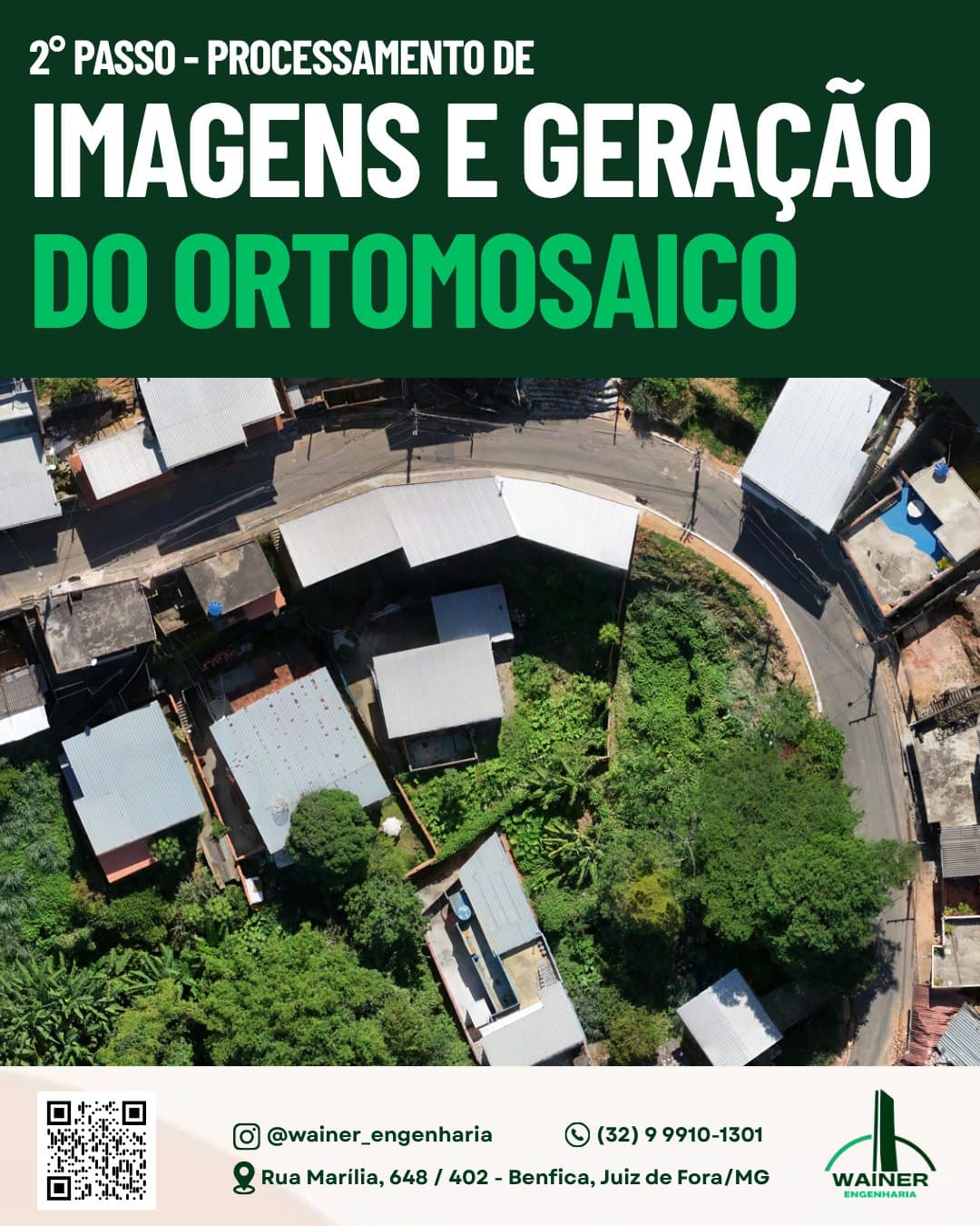 2º passo: processamento de imagens e geração do ortomosaico. As fotos do voo são unidas em uma única imagem aérea contínua e sem distorção do quarteirão, em vista de topo, mostrando telhados, vegetação, a rua e os limites entre os lotes.